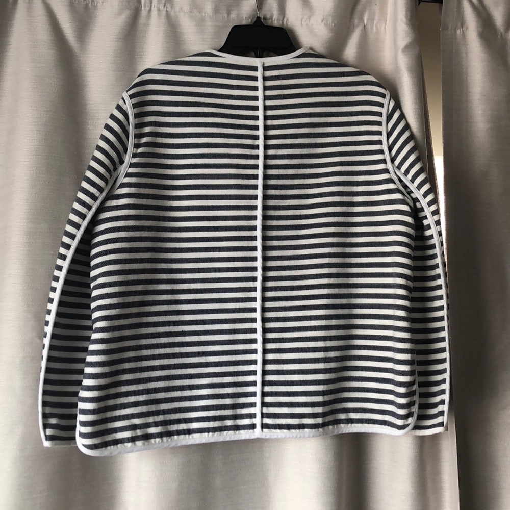 Jacket - Picture 4 of 5